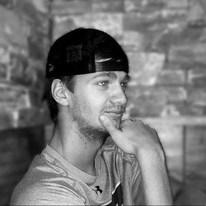 Meet your Posher, Tommy